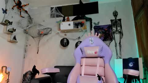 Snapshot of alaia_love77 chatting on 11.03.25 Alaia online show from 11.03.25