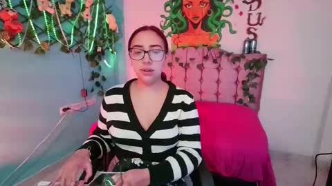 Snapshot of alaia_rossetti chatting on 05.29.26 alaia online show from 05.29.26