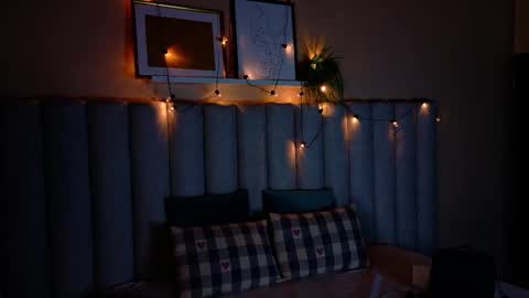 Snapshot of alaiarogers chatting on 10.22.25 Alaia online show from 10.22.25