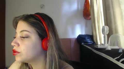 Snapshot of alaina_blessed chatting on 05.01.26 alaina_blessed online show from 05.01.26