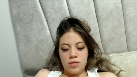 Snapshot of alaina_blessed chatting on 08.05.26 alaina_blessed online show from 08.05.26