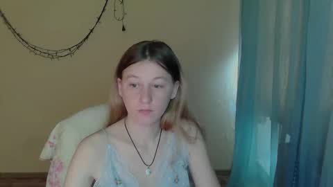 Snapshot of alalaska_ana chatting on 05.05.26 Anna online show from 05.05.26