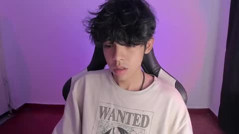 Snapshot of alan18n chatting on 12.26.24 alan18n online show from 12.26.24