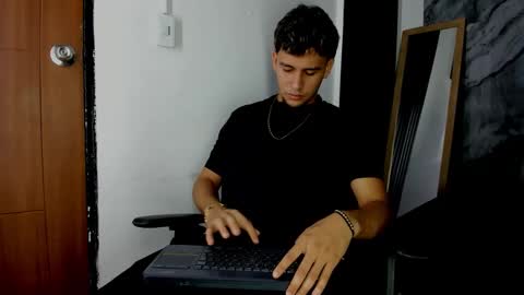 alan__smith online show from 12.17.25