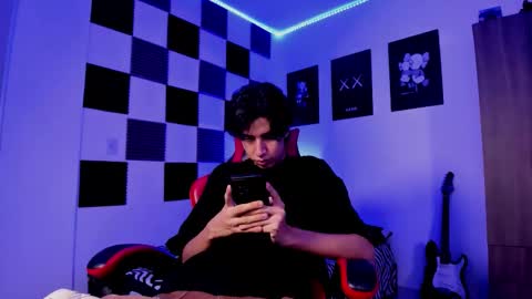 Alan Boy online show from 11.23.25