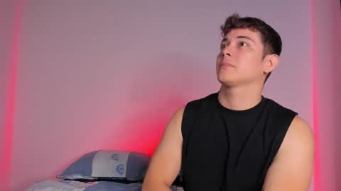 Snapshot of alan_hadid1 chatting on 10.01.25 Alan Hadid online show from 10.01.25