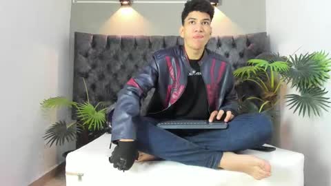 Alan online show from 10.05.25