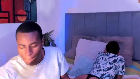 Snapshot of alan_scot chatting on 10.10.25 Alan and Criss - WE JUST FRIENDS WITH BENEFITS BOTH VERS online show from 10.10.25