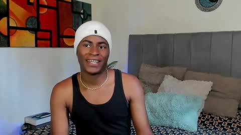 Snapshot of alan_scot chatting on 11.11.25 Alan and Criss - WE JUST FRIENDS WITH BENEFITS BOTH VERS online show from 11.11.25