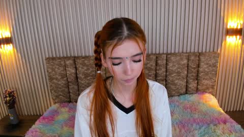 A L A N A  online show from 02.04.25