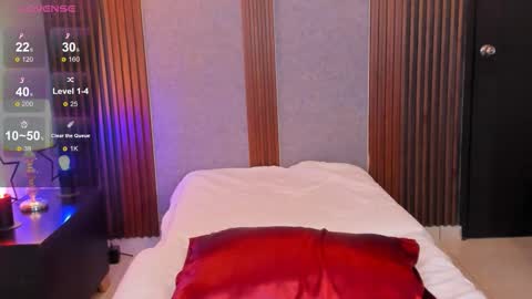 Snapshot of alana_hard_ chatting on 11.11.25 Alana online show from 11.11.25