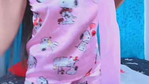 Snapshot of alana_pink95 chatting on 05.08.26 alana_pink95 online show from 05.08.26