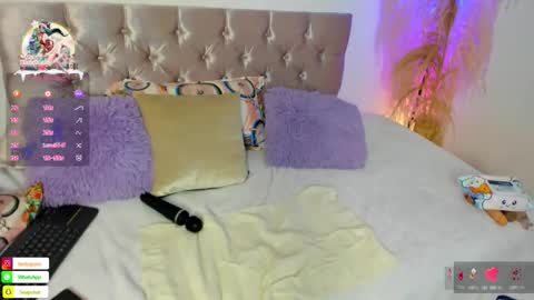 Snapshot of alana_vega69 chatting on 12.18.25 alana_vega69 online show from 12.18.25