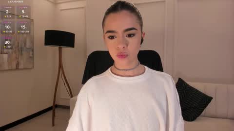 Snapshot of alanacraft chatting on 10.13.25 Alana online show from 10.13.25