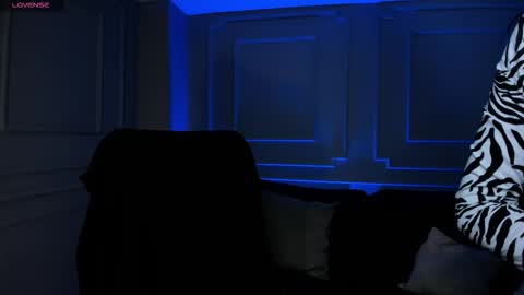 Snapshot of alanacraft chatting on 11.07.25 Alana online show from 11.07.25