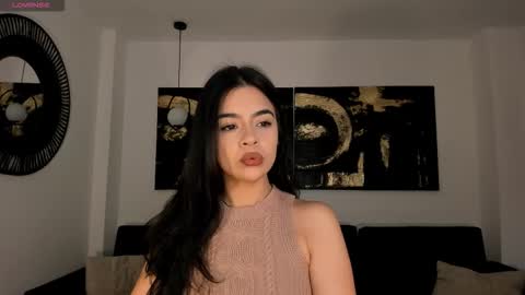 Alana online show from 12.22.25