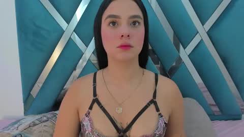 Alana Flores online show from 09.20.25