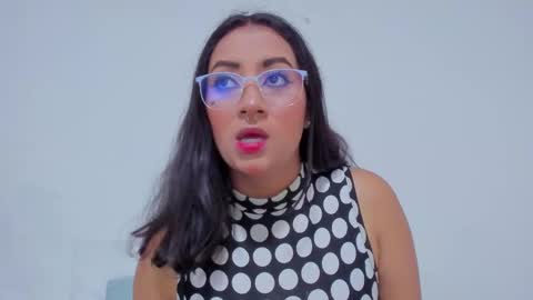  Alana Whitte  online show from 01.10.26