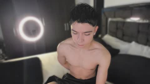 alanblack1 online show from 03.13.26