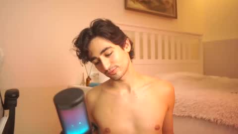 idenavarre online show from 02.03.25