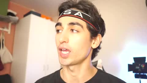 idenavarre online show from 02.11.25