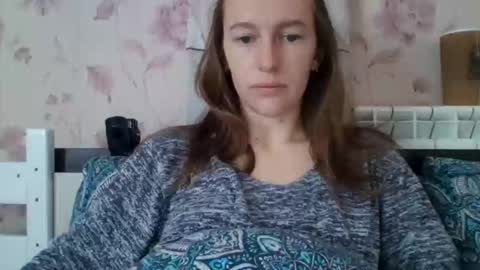 Snapshot of alane26 chatting on 05.25.26 Elisa online show from 05.25.26