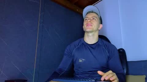 Snapshot of alanferrer chatting on 02.08.26 Alan Ferrer online show from 02.08.26