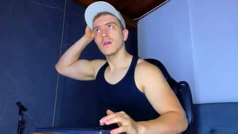 Snapshot of alanferrer chatting on 02.16.26 Alan Ferrer online show from 02.16.26