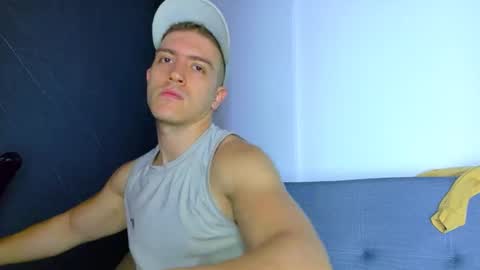 Snapshot of alanferrer chatting on 02.26.26 Alan Ferrer online show from 02.26.26