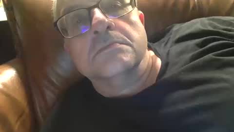 Snapshot of alankrieski1174 chatting on 10.14.25 alankrieski1174 online show from 10.14.25