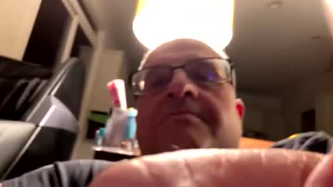 Snapshot of alankrieski1174 chatting on 10.27.25 alankrieski1174 online show from 10.27.25