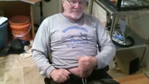 Snapshot of alanlee10allen chatting on 12.01.25 Alanlee10allen online show from 12.01.25