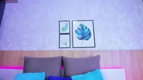 Alanna  online show from 10.21.25