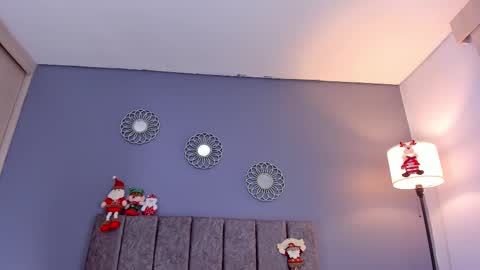 Snapshot of alannajones01 chatting on 12.19.25 Alanna online show from 12.19.25