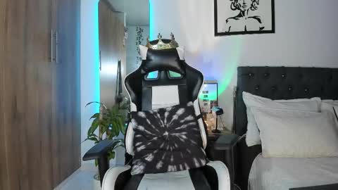 alannaughty_ online show from 03.20.26