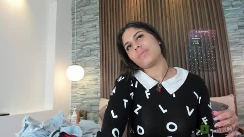 Snapshot of alannavidal chatting on 02.02.25 alannavidal online show from 02.02.25