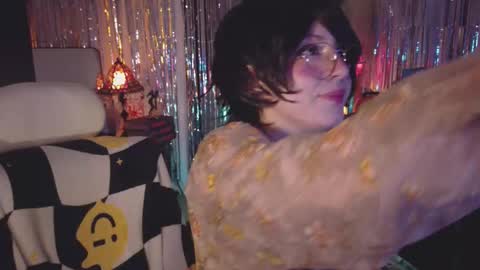 Alaska Grace       online show from 03.11.26