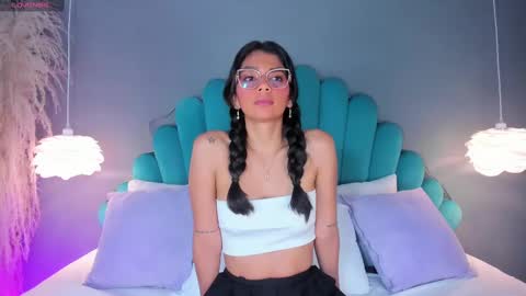 Snapshot of alassiahocthner chatting on 09.30.25 Alassia Hocthner online show from 09.30.25