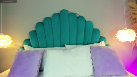 Snapshot of alassiahocthner chatting on 11.07.25 Alassia Hocthner online show from 11.07.25