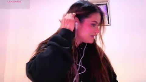 alba_toro535670 online show from 04.15.26