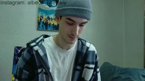 Snapshot of albeda22 chatting on 12.18.24 Albedo online show from 12.18.24