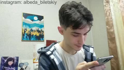 Snapshot of albeda22 chatting on 12.20.24 Albedo online show from 12.20.24