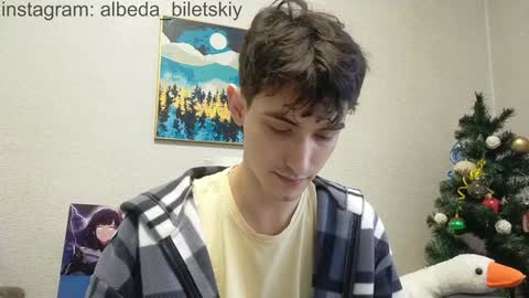 Snapshot of albeda22 chatting on 01.04.25 Albedo online show from 01.04.25
