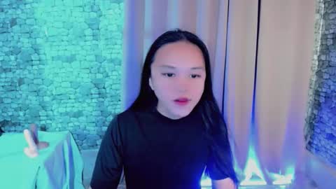 Snapshot of albedoxx chatting on 12.02.25 Albedo online show from 12.02.25