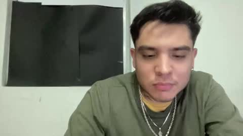 Snapshot of alber753713 chatting on 06.05.26 alber753713 online show from 06.05.26