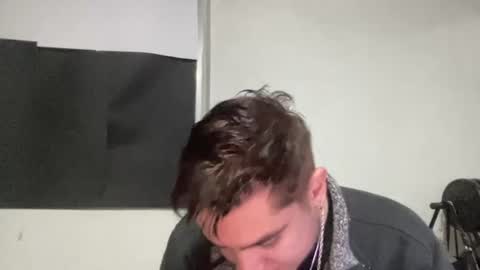 Snapshot of alber753713 chatting on 06.16.26 alber753713 online show from 06.16.26