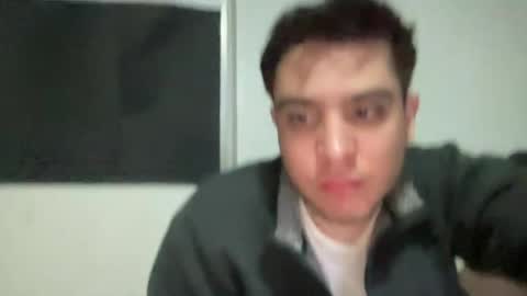 Snapshot of alber753713 chatting on 06.19.26 alber753713 online show from 06.19.26