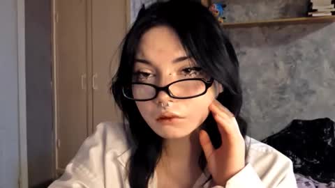 Im Katrina online show from 12.05.25