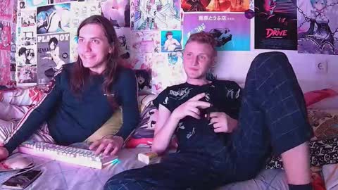 Snapshot of albertpainhate chatting on 10.19.25 Albert You can ------------ support me at online show from 10.19.25