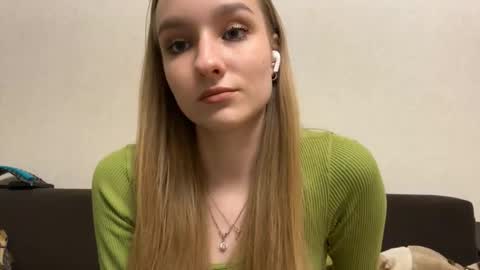 Lina   online show from 02.23.26